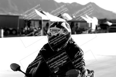 media/May-15-2022-SoCal Trackdays (Sun) [[33a09aef31]]/Around the Pits/